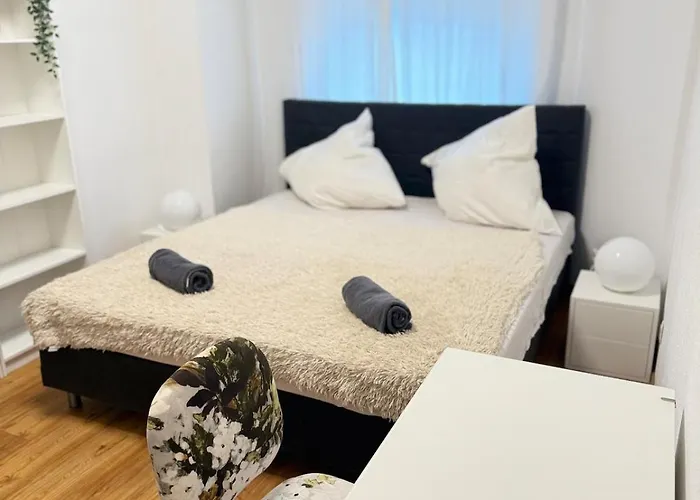 Appartamento With Private Parking Norimberga